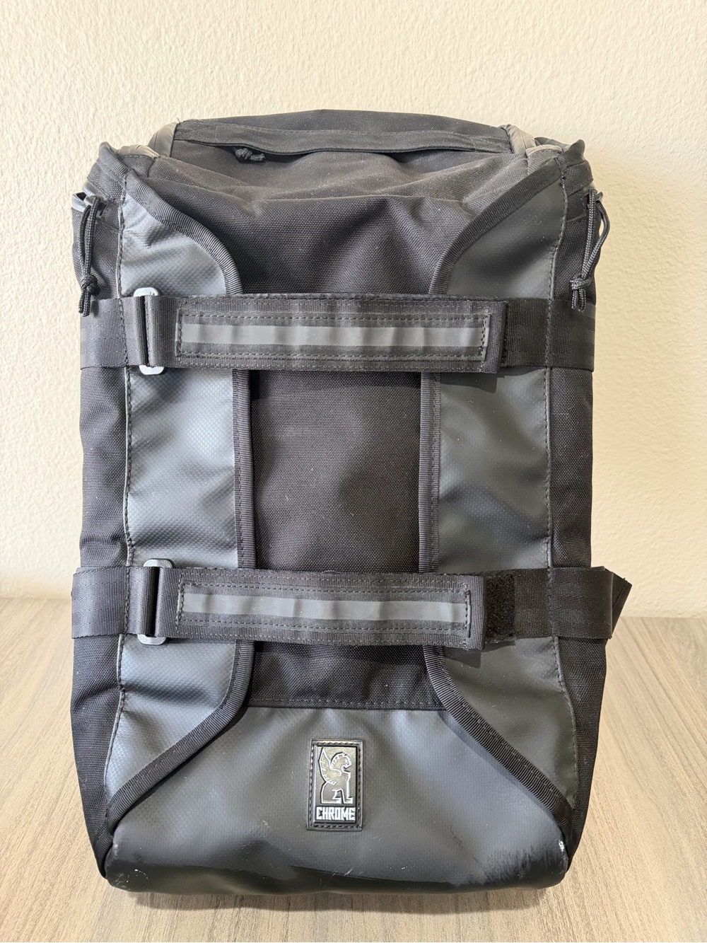 CHROME INDUSTRIES BRIGADE 28L BACKPACK